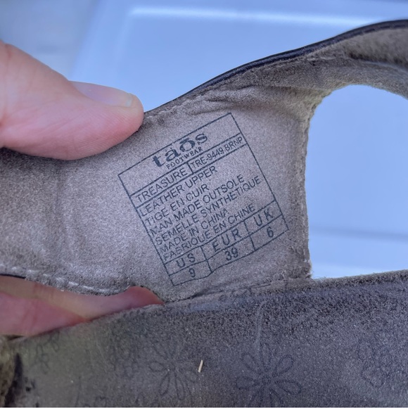 Taos treasure sandals brown size 9 leather adjustable ankle strap - Picture 2 of 6